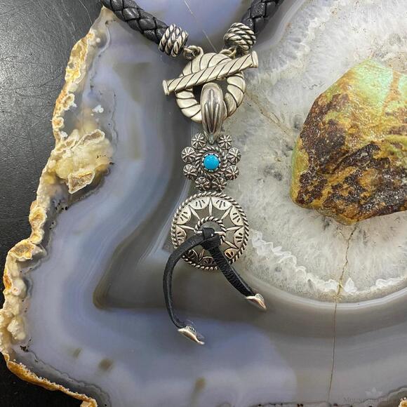 Carolyn Pollack Southwestern Style Sterling Turquoise Flower Shield Pendant - Picture 2 of 10